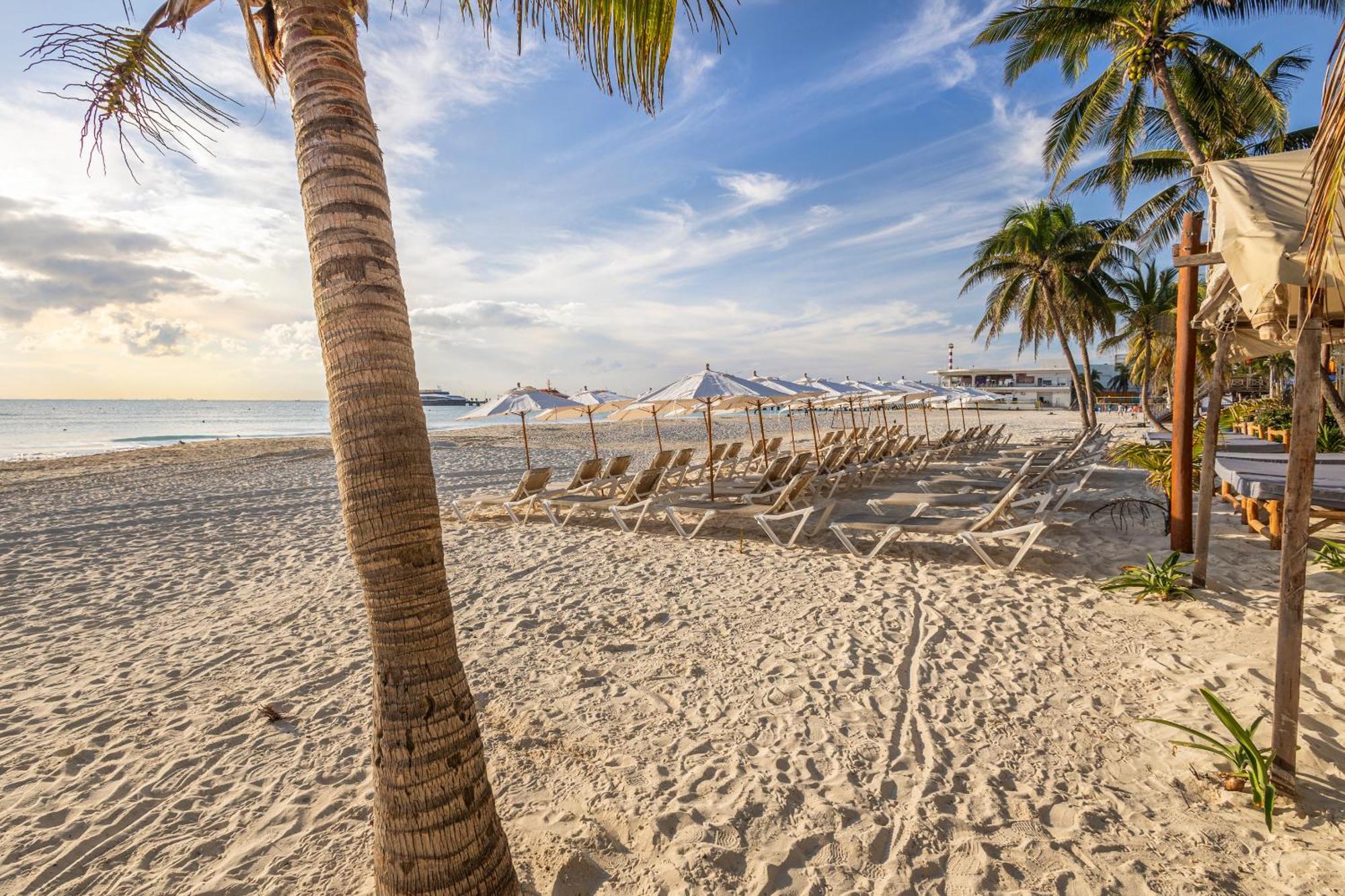 Areia Playa Del Carmen - Beach Front Hotel Exterior photo