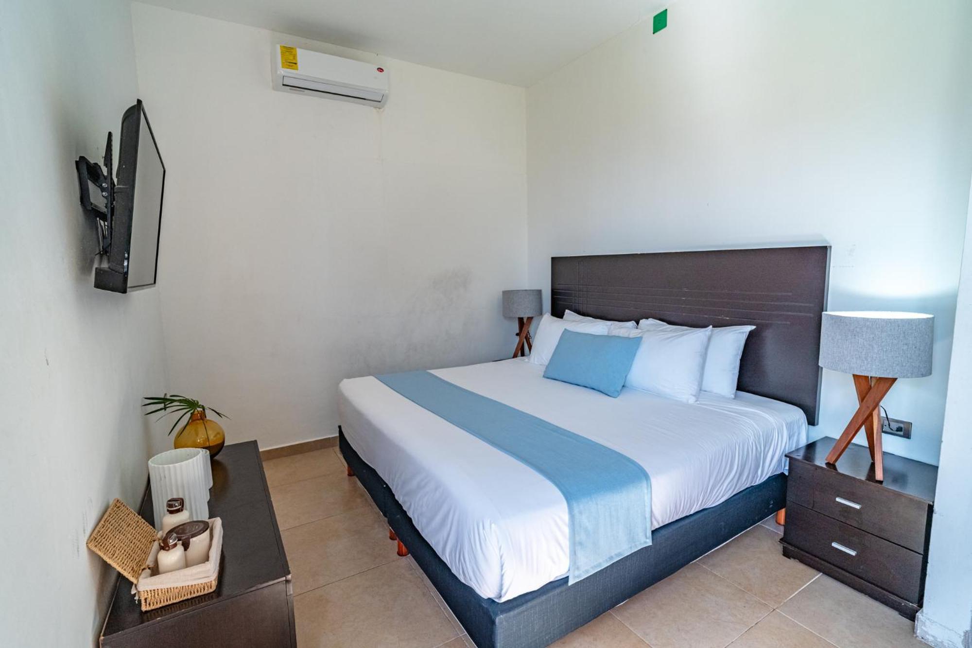 Areia Playa Del Carmen - Beach Front Hotel Room photo